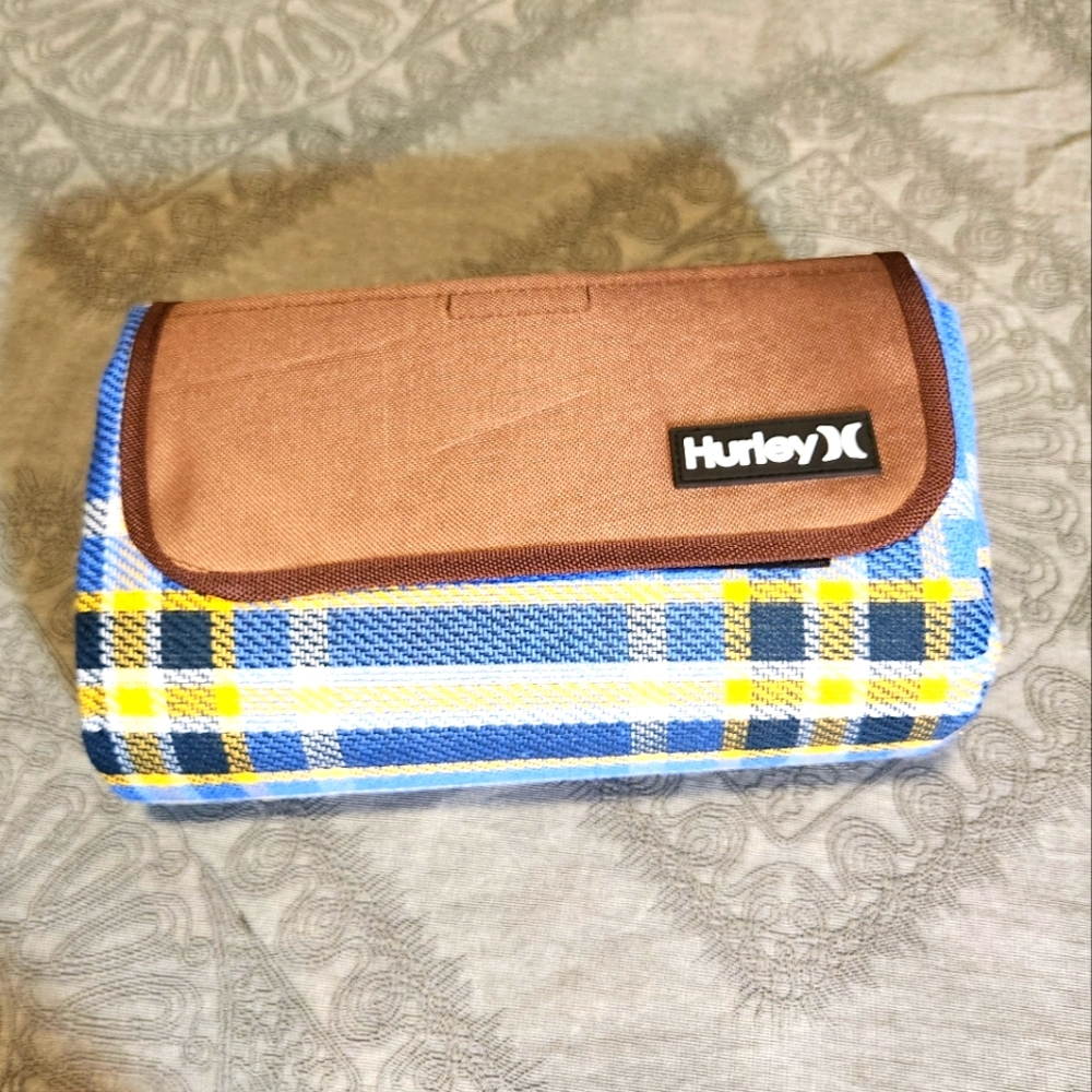Hurley Plaid Blue and Brown Blanket